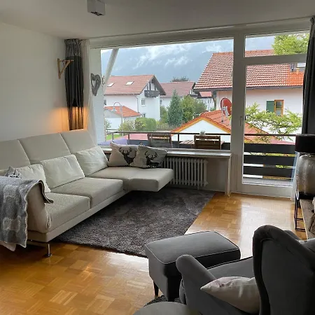 Ludwigslust - Ferienappartement mit Bergblick Schwangau Exterior foto